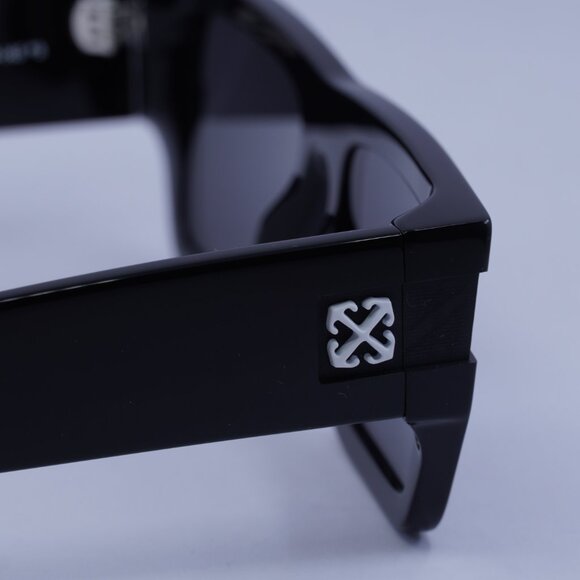 Off-White OERI149 CHESTER 1007 Sunglasses Black Square Frame, Dark Grey Lenses - Picture 5 of 10